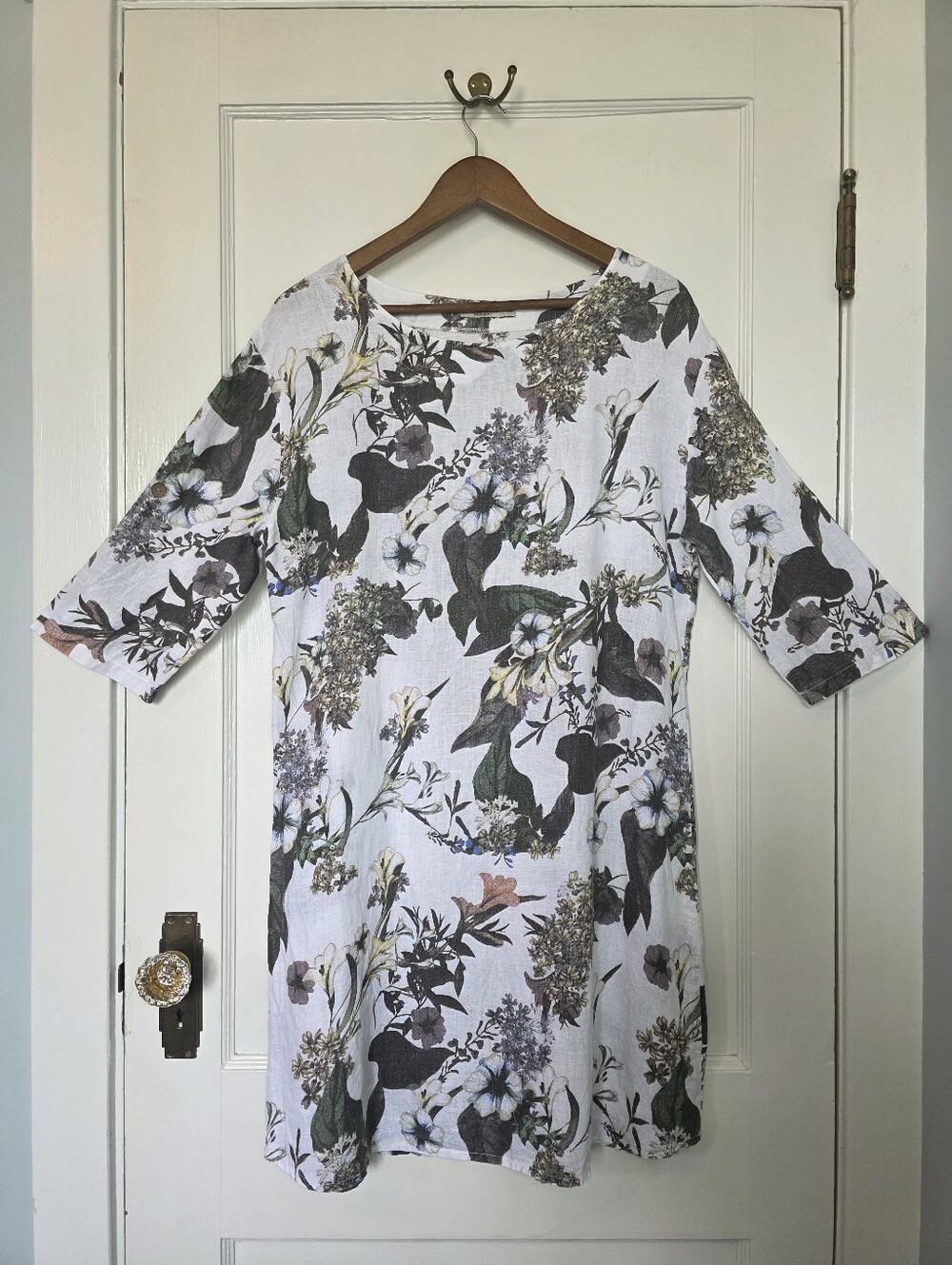 Valentina Naldi Linen Dress – Size S – White / Floral